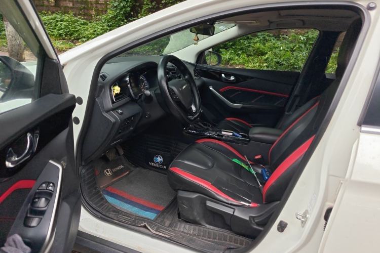 Used Venucia D60 2020 1.6L XL CVT Enjoyment Edition Driver Seat