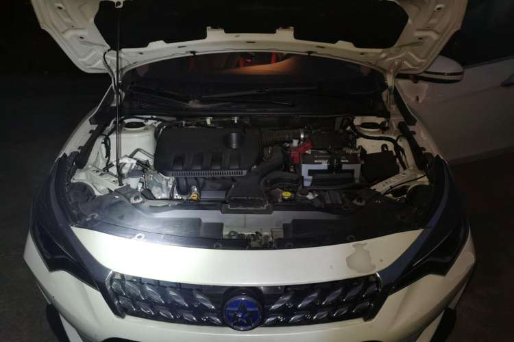 Used Venucia D60 2020 1.6L XL CVT Enjoyment Edition Engine Bay
