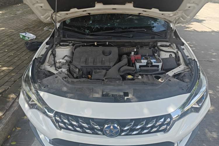 Used Venucia D60 2020 1.6L XL CVT Enjoyment Edition Engine Bay