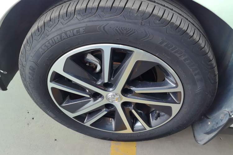Used Venucia D60 2020 1.6L XL CVT Enjoyment Edition Exterior 2