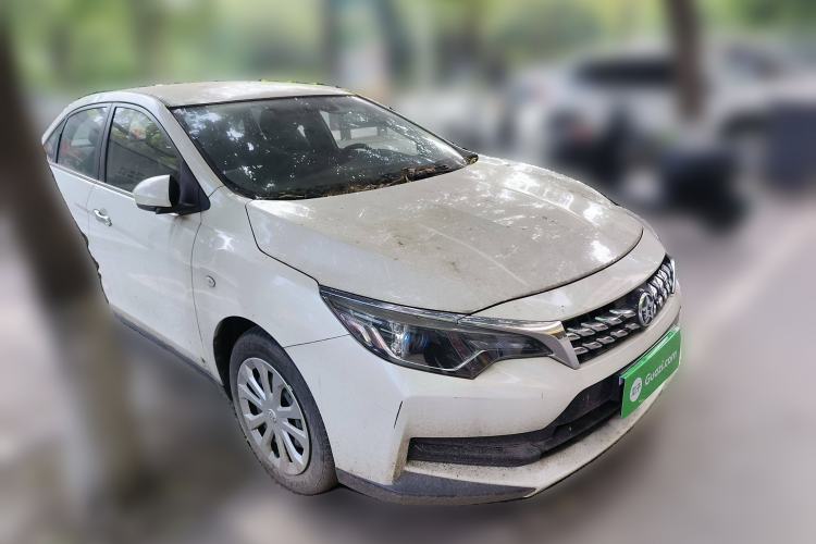 Used Venucia D60 2020 1.6L Entry Manual Comfort Edition Exterior 2