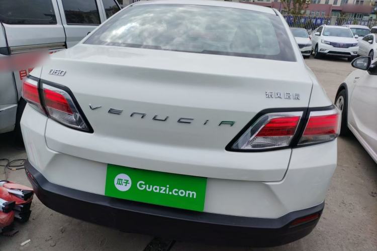 Used Venucia D60 2020 1.6L Entry Manual Comfort Edition Exterior 3