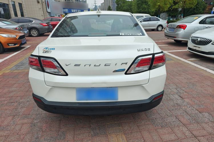 Used Venucia D60 2020 1.6L XE CVT Enjoyment Edition Exterior 4