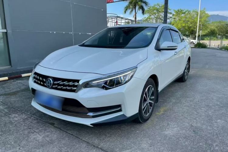 Used Venucia D60 2020 1.6L XL CVT Enjoyment Edition Exterior 4