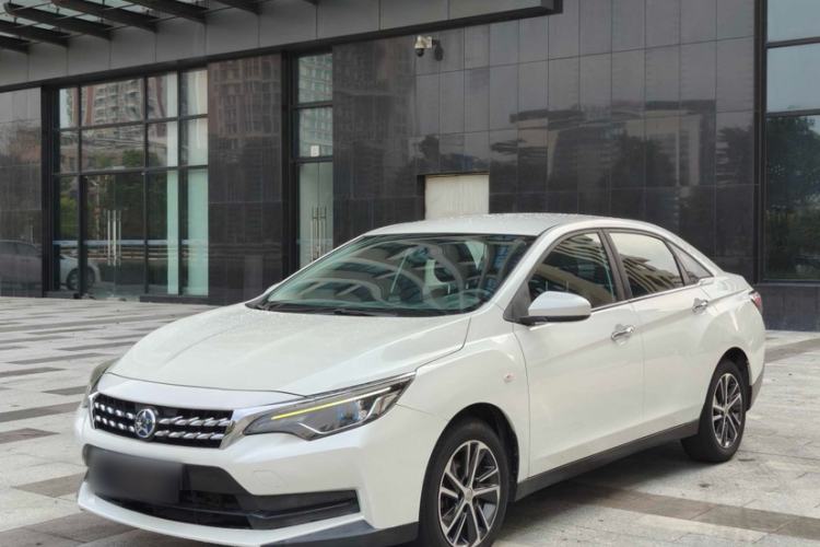 Used Venucia D60 2020 1.6L XE CVT Enjoyment Edition Exterior 5