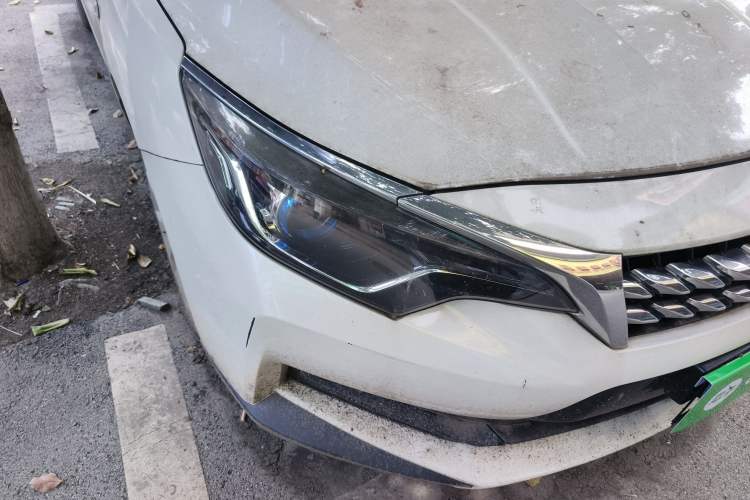 Used Venucia D60 2020 1.6L Entry Manual Comfort Edition Exterior 6