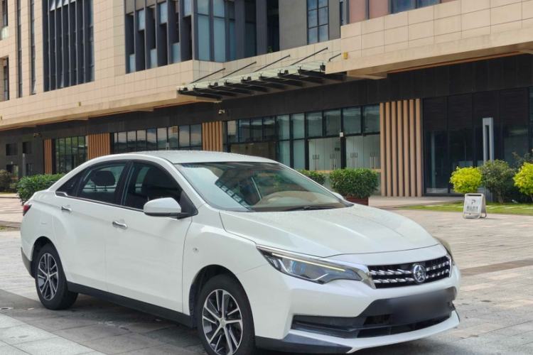 Used Venucia D60 2020 1.6L XE CVT Enjoyment Edition Exterior 6
