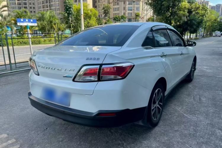 Used Venucia D60 2020 1.6L XL CVT Enjoyment Edition Exterior 7