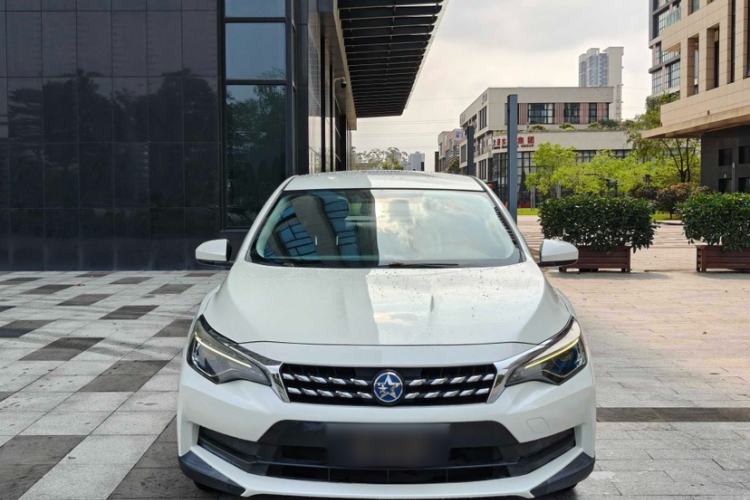 Used Venucia D60 2020 1.6L XE CVT Enjoyment Edition Exterior 7