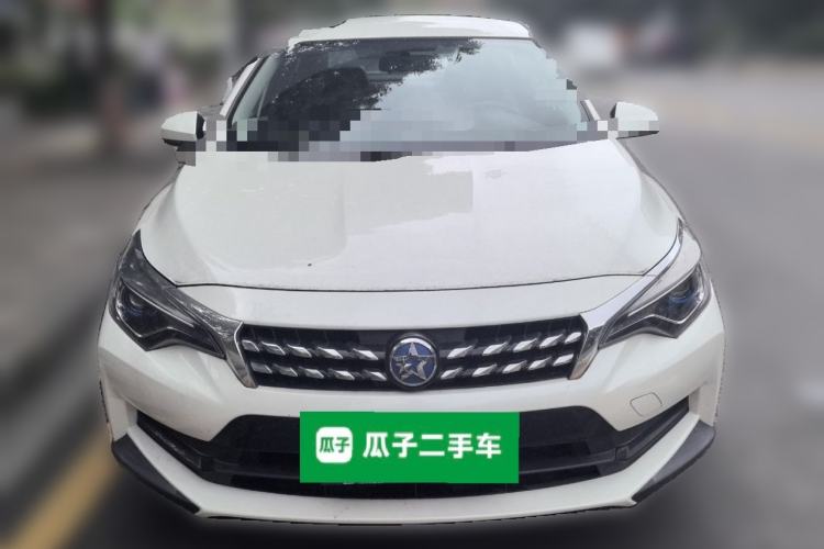 Used Venucia D60 2020 1.6L XE CVT Enjoyment Edition Front