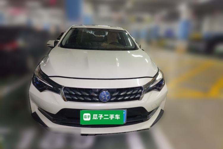 Used Venucia D60 2020 1.6L XL CVT Enjoyment Edition Front