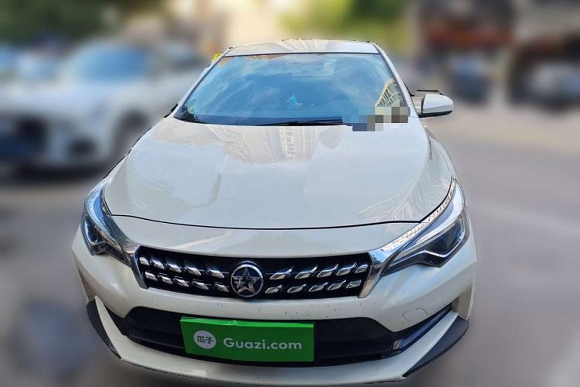 Used Venucia D60 2020 1.6L XE CVT Enjoyment Edition Front