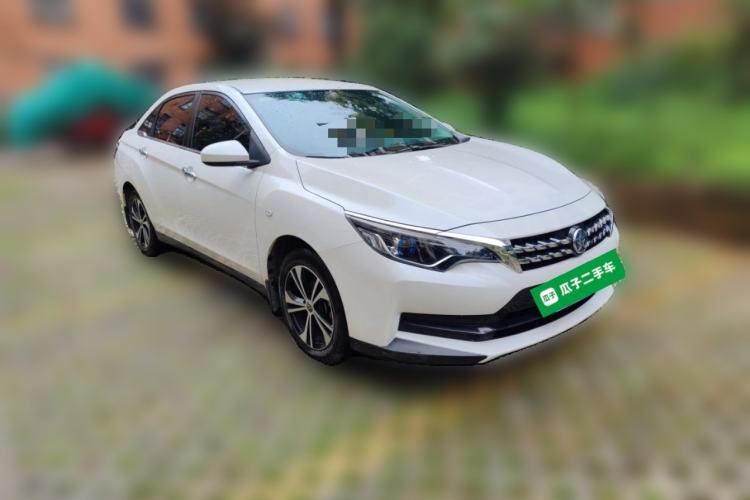 Used Venucia D60 2020 1.6L Entry Manual Comfort Edition Front Right 45 Deg