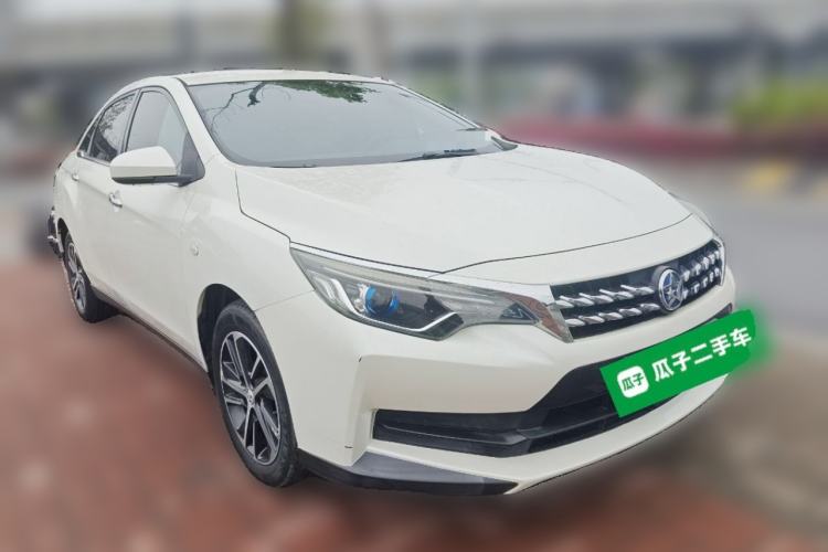 Used Venucia D60 2020 1.6L XE CVT Enjoyment Edition Front Right 45 Deg