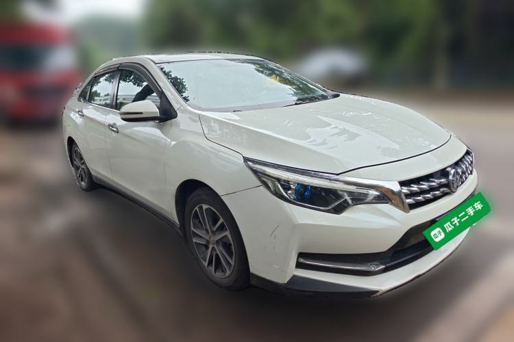 Used Venucia D60 2020 1.6L XL CVT Enjoyment Edition Front Right 45 Deg