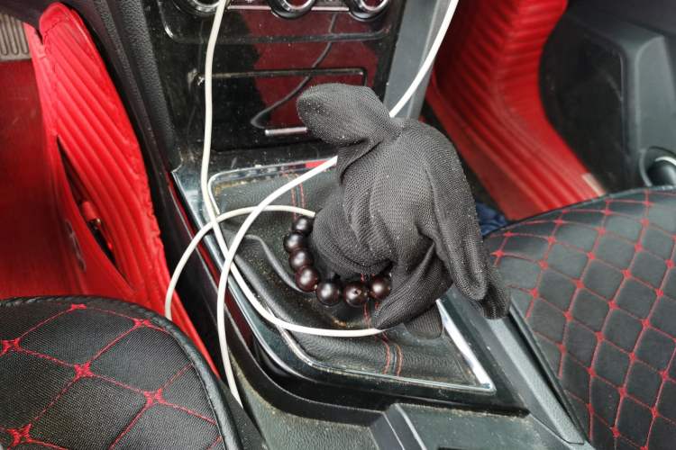 Used Venucia D60 2020 1.6L Entry Manual Comfort Edition Gear Lever