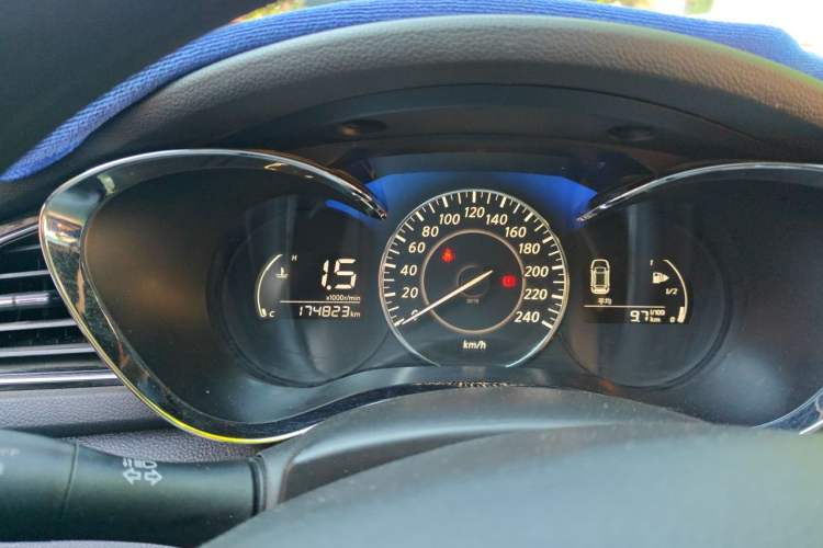 Used Venucia D60 2020 1.6L Entry Manual Comfort Edition Instrument Cluster