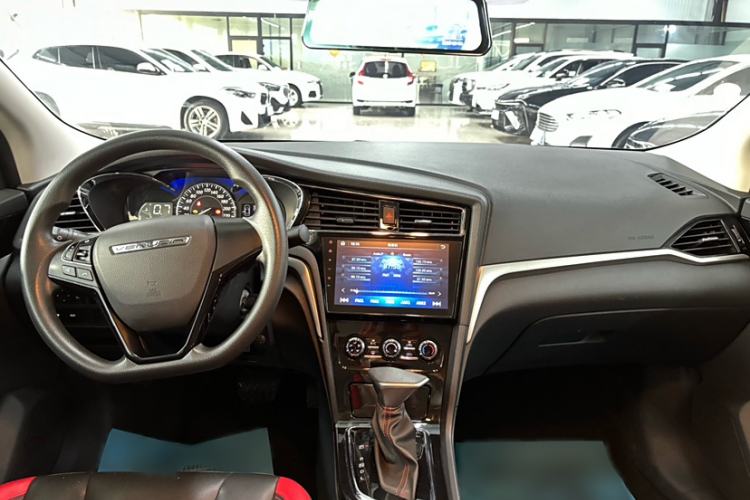 Used Venucia D60 2020 1.6L XE CVT Enjoyment Edition Interior 1