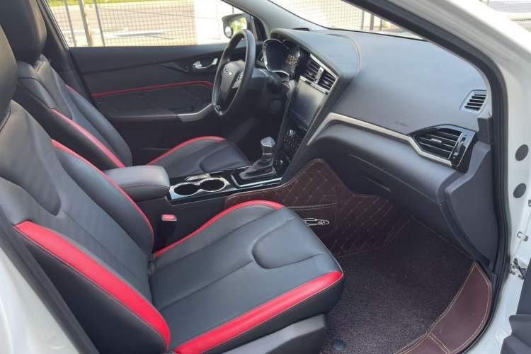 Used Venucia D60 2020 1.6L XL CVT Enjoyment Edition Interior 2
