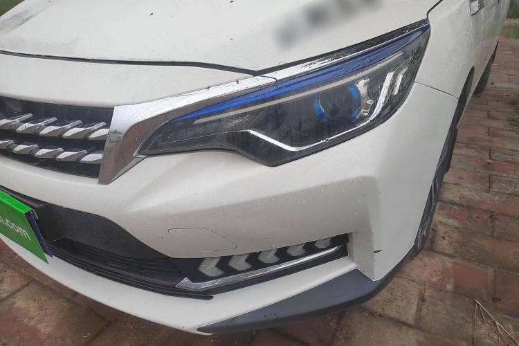 Used Venucia D60 2020 1.6L XL CVT Enjoyment Edition Left Front Headlight