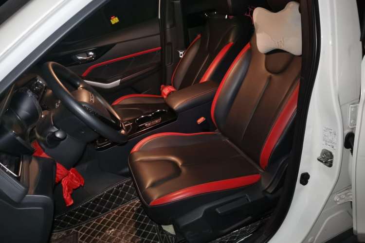 Used Venucia D60 2020 1.6L XL CVT Enjoyment Edition Left Front Seat