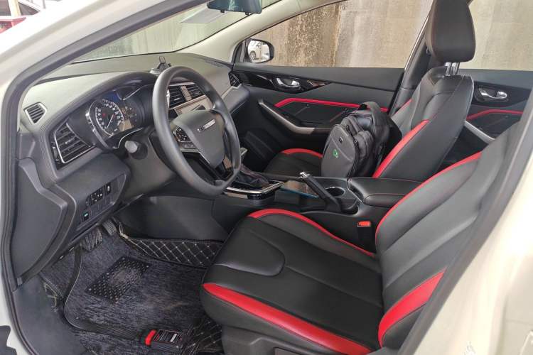 Used Venucia D60 2020 1.6L XE CVT Enjoyment Edition Left Front Seat