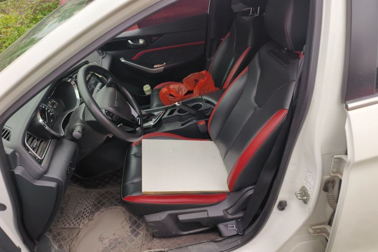Used Venucia D60 2020 1.6L XE CVT Enjoyment Edition Left Front Seat