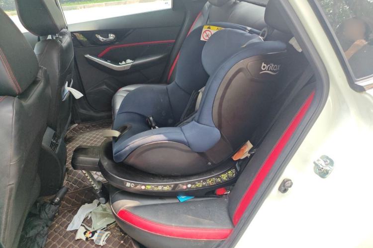 Used Venucia D60 2020 1.6L XL CVT Enjoyment Edition Left Rear Seat