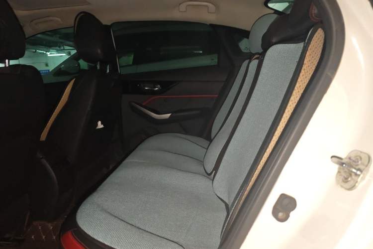 Used Venucia D60 2020 1.6L XL CVT Enjoyment Edition Left Rear Seat