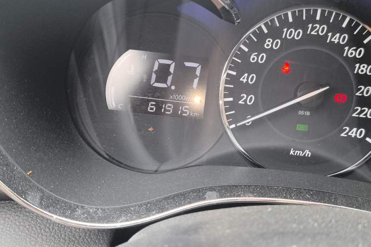 Used Venucia D60 2020 1.6L XE CVT Enjoyment Edition Odometer Close Up