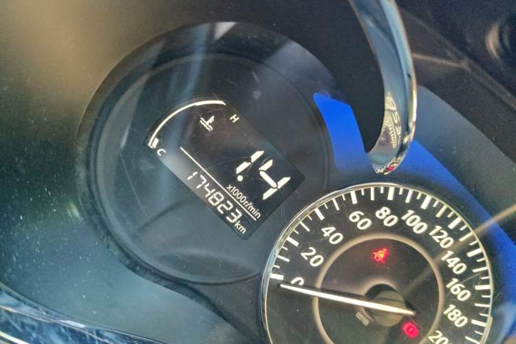 Used Venucia D60 2020 1.6L Entry Manual Comfort Edition Odometer Close Up
