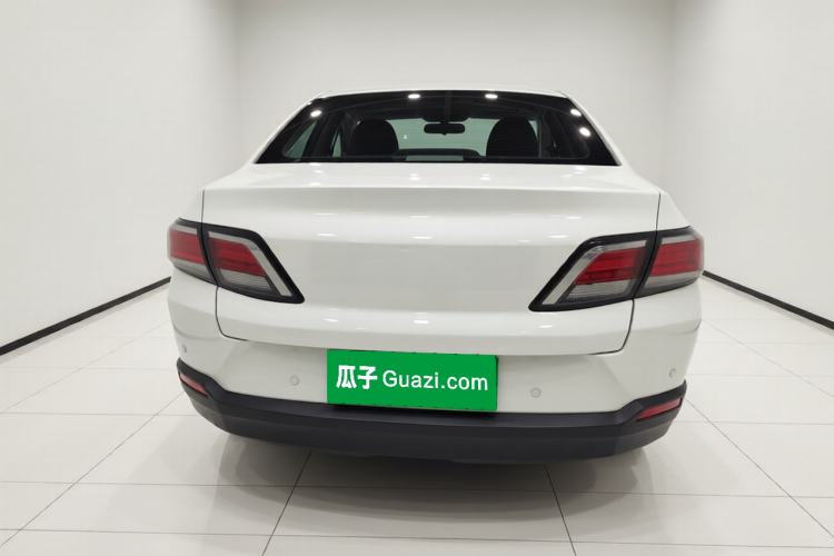 Used Venucia D60 2020 1.6L XL CVT Enjoyment Edition Rear