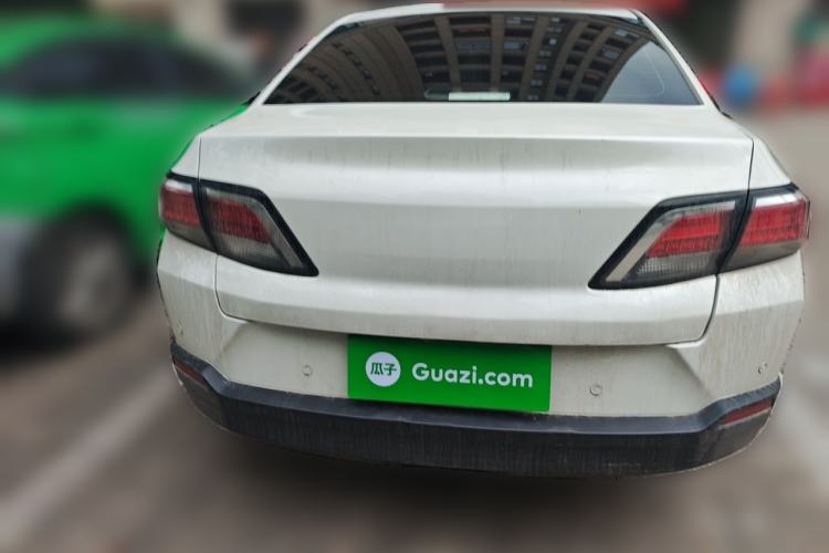 Used Venucia D60 2020 1.6L XL CVT Enjoyment Edition Rear