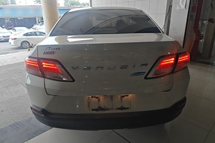 Used Venucia D60 2020 1.6L XE CVT Enjoyment Edition Rear