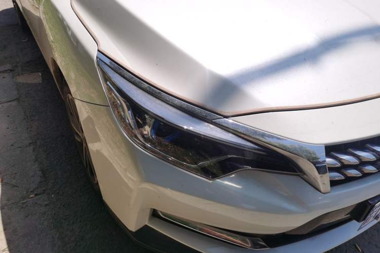 Used Venucia D60 2020 1.6L XL CVT Enjoyment Edition Right Front Headlight