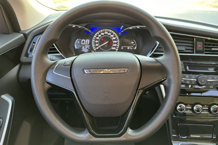 Used Venucia D60 2020 1.6L Entry Manual Comfort Edition Steering Wheel