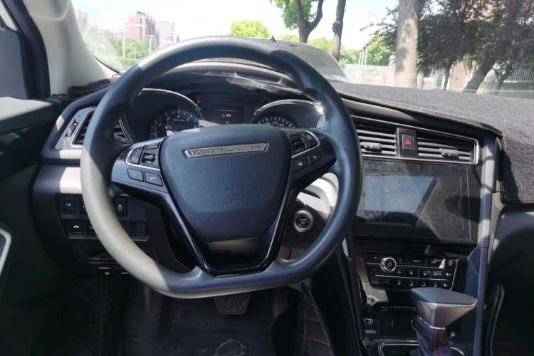 Used Venucia D60 2020 1.6L XL CVT Enjoyment Edition Steering Wheel