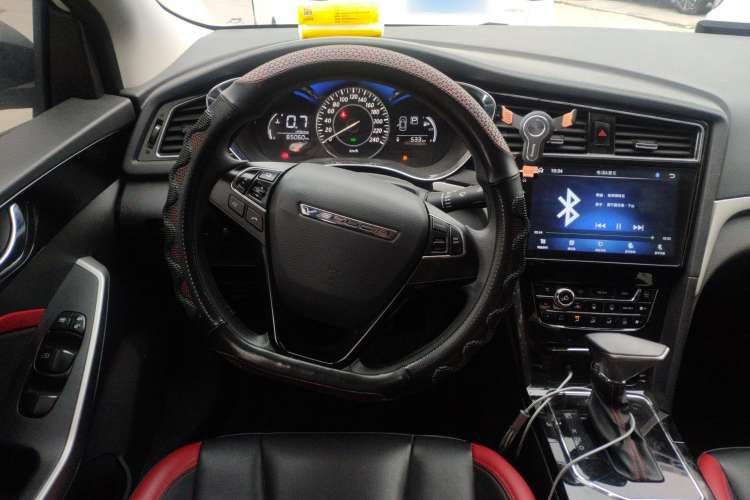 Used Venucia D60 2020 1.6L XL CVT Enjoyment Edition Steering Wheel