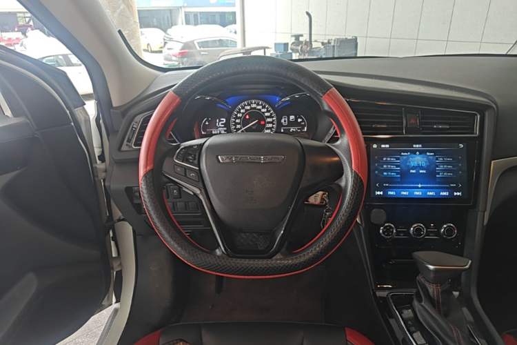 Used Venucia D60 2020 1.6L XE CVT Enjoyment Edition Steering Wheel