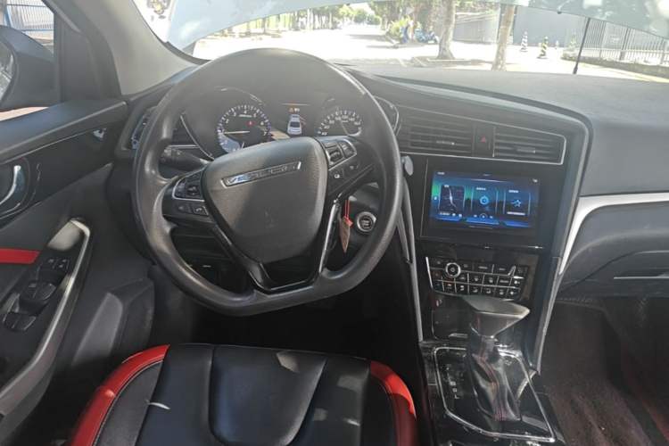 Used Venucia D60 2020 1.6L XL CVT Enjoyment Edition Steering Wheel