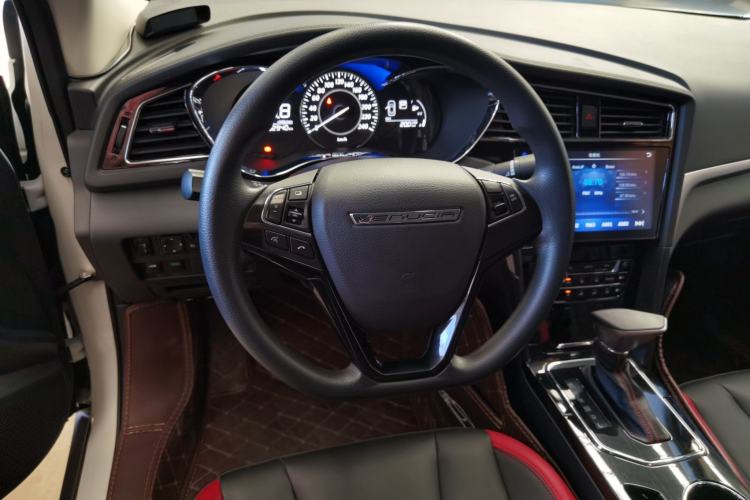 Used Venucia D60 2020 1.6L XL CVT Enjoyment Edition Steering Wheel