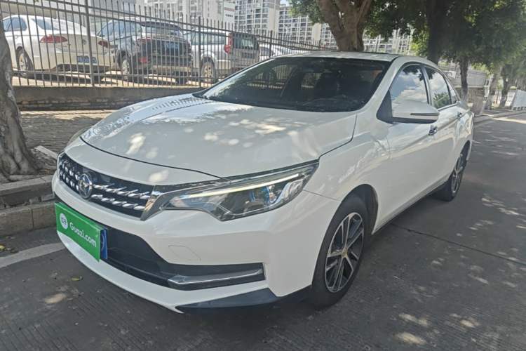 Used Venucia D60 2020 1.6L XL CVT Enjoyment Edition Guazi used car, China used car export, Used car for sale, Used  cars, Cheapest cars for sale