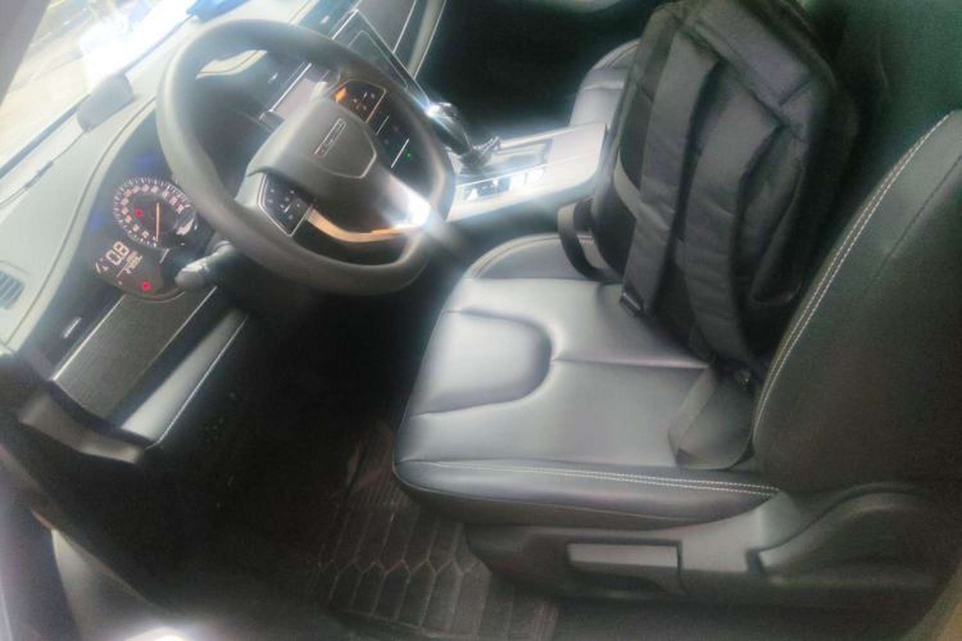 Used Venucia D60 2021 PLUS 1.6L XL CVT Yue Ling Edition Left Front Seat