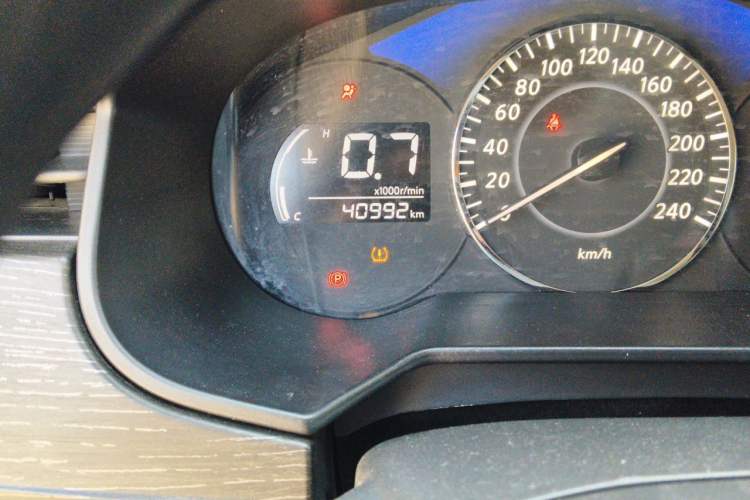 Used Venucia D60 2021 PLUS 1.6L XL CVT Yue Ling Edition Odometer Close Up