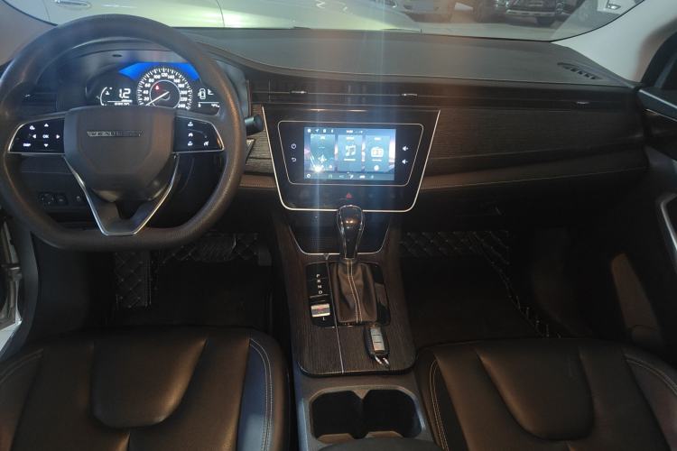 Used Venucia D60 2021 PLUS 1.6L XL CVT Yue Ling Edition Center Console
