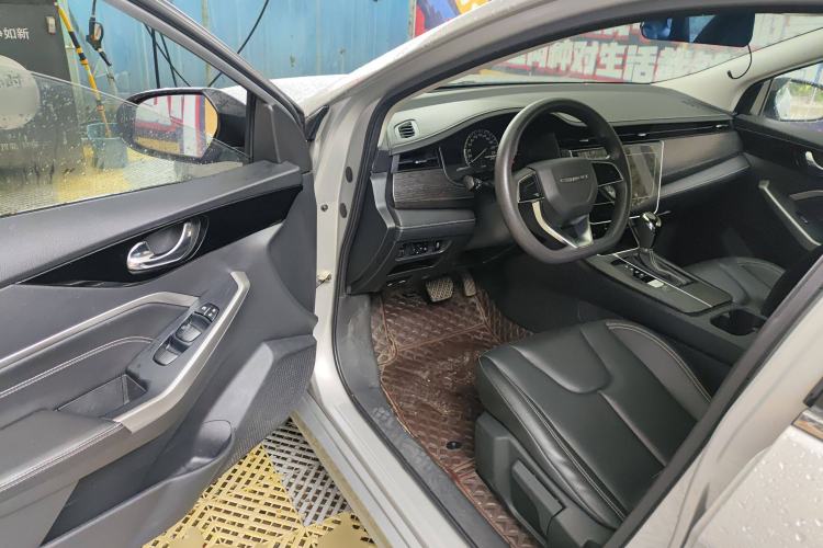 Used Venucia D60 2021 PLUS 1.6L XL CVT Yue Ling Edition Driver Seat