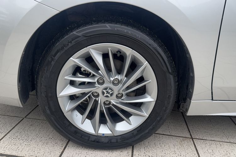 Used Venucia D60 2021 PLUS 1.6L XL CVT Yue Ling Edition Exterior 2
