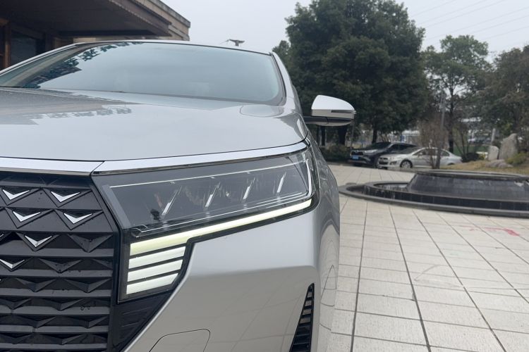 Used Venucia D60 2021 PLUS 1.6L XL CVT Yue Ling Edition Exterior 6