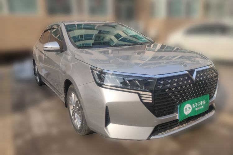 Used Venucia D60 2021 PLUS 1.6L XL CVT Yue Ling Edition Front Right 45 Deg