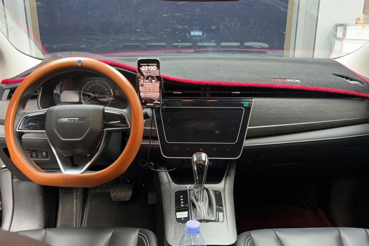 Used Venucia D60 2021 PLUS 1.6L XL CVT Yue Ling Edition Interior 3